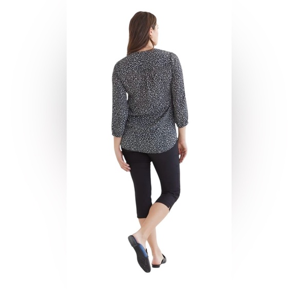 Reitmans, Blouse With Slit Neckline & Long Sleeves, 2X, Black, White - Picture 3 of 10